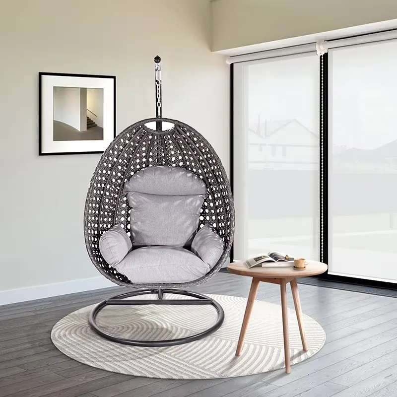 Hanging Egg Chair - Fauteuil suspendu œuf en rotin de